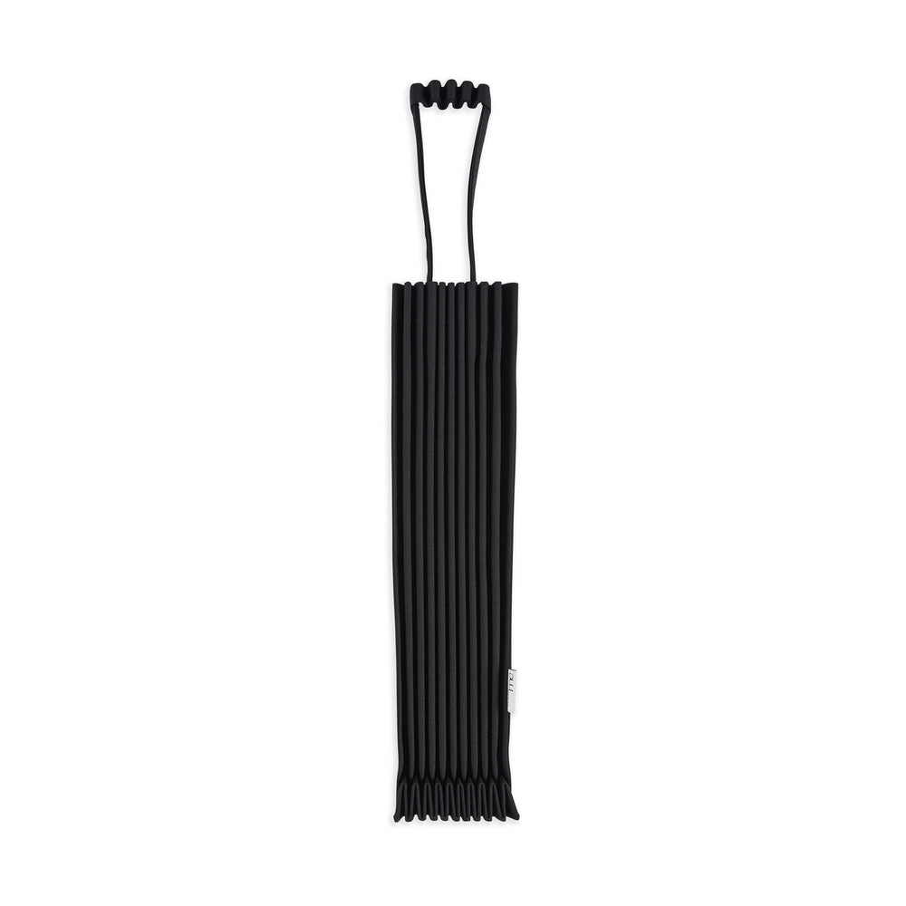 me ISSEY MIYAKE Recycled Polyester Trunk Pleats Bag – Black