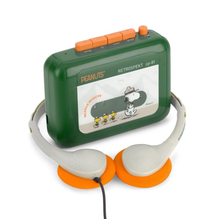 Snoopy’s Beagle Scouts CP-81 Cassette Player